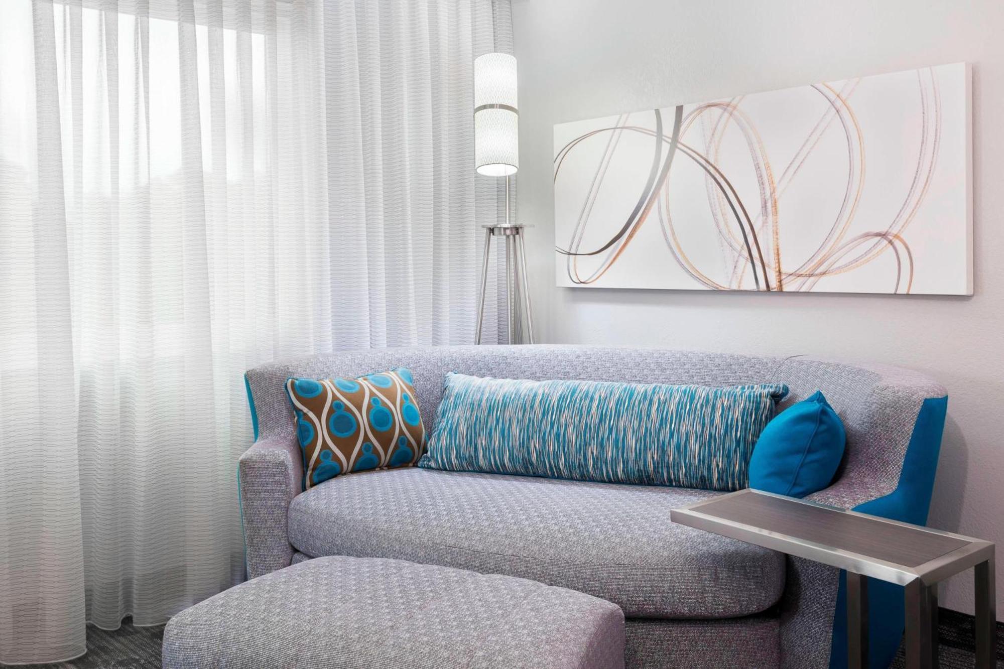 คอร์ตยาร์ด ซาราโซตา เบรเดนตัน แอร์พอร์ต Hotel ภายนอก รูปภาพ